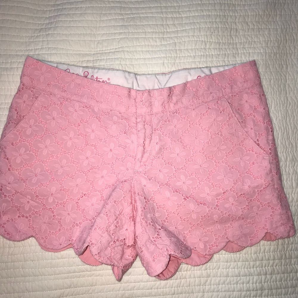 Lilly Pulitzer Buttercup short size 6